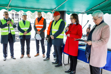 zdjecie po kompresji budowa.jpg